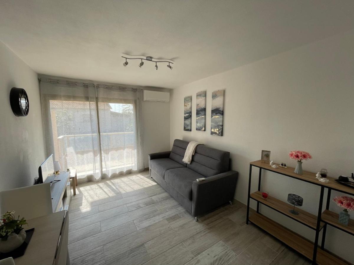 Appartement De Charme A 2 Min De La Plage Vallauris Dış mekan fotoğraf