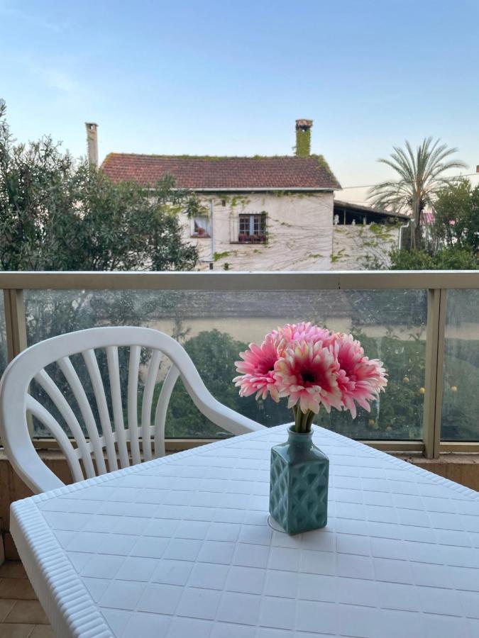 Appartement De Charme A 2 Min De La Plage Vallauris Dış mekan fotoğraf